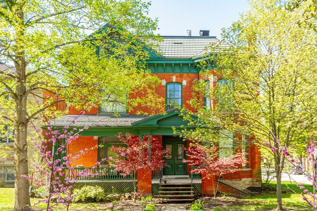 Photo de la propriété:  51 Stanley Avenue 2  ON L8P 2K9 