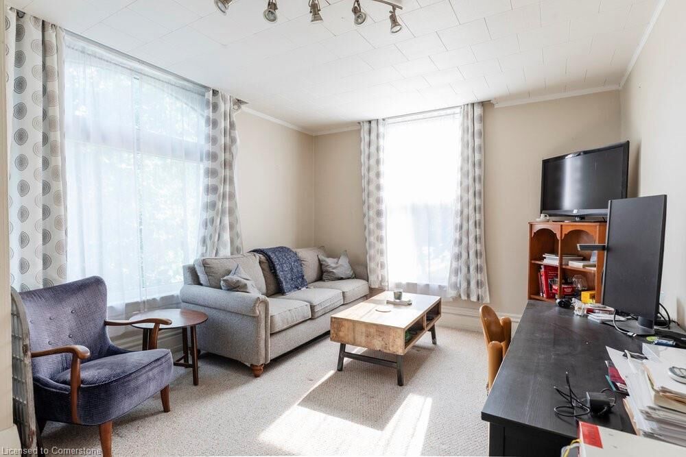 Property Photo:  51 Stanley Avenue 2  ON L8P 2K9 