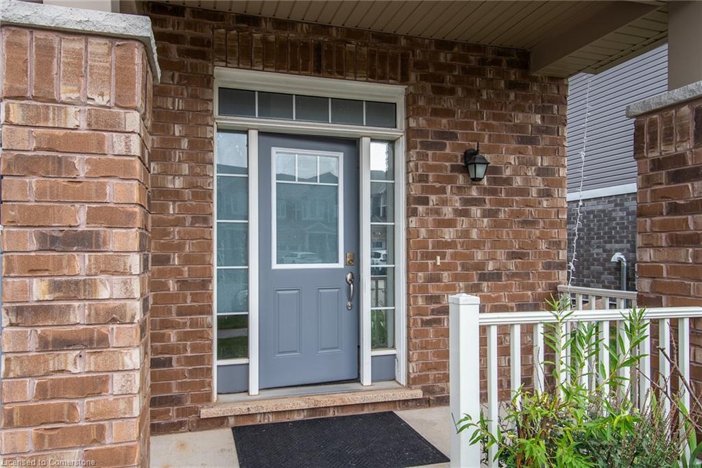 Property Photo:  26 Postmaster Drive  ON N2R 0J2 