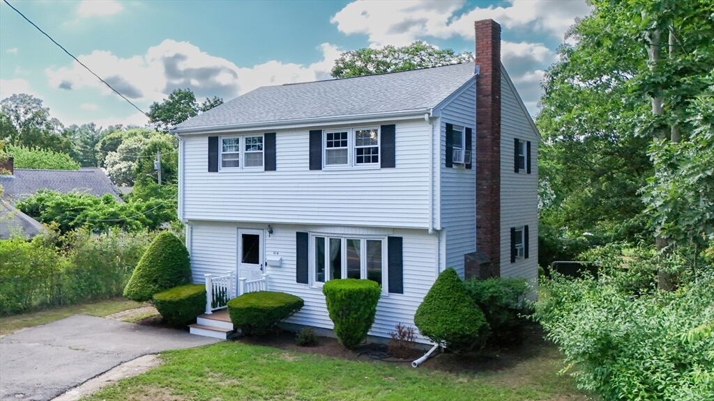 Property Photo:  614 S Franklin  MA 02343 