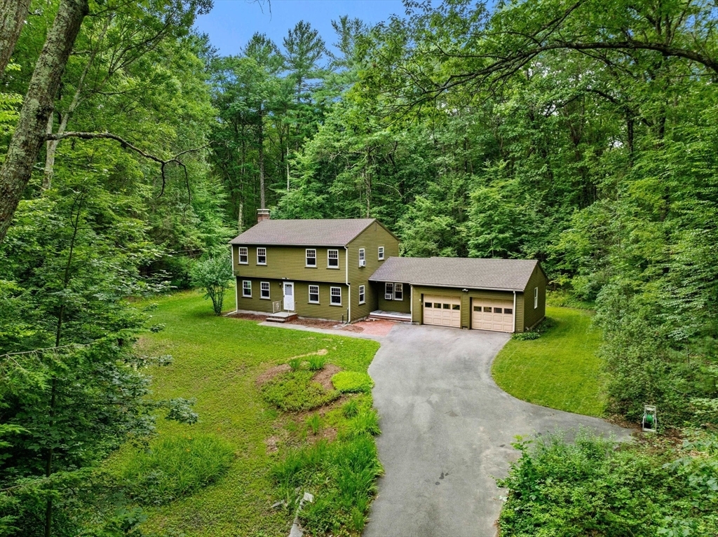 Property Photo: 83 Hemlock Park Dr MA 01450