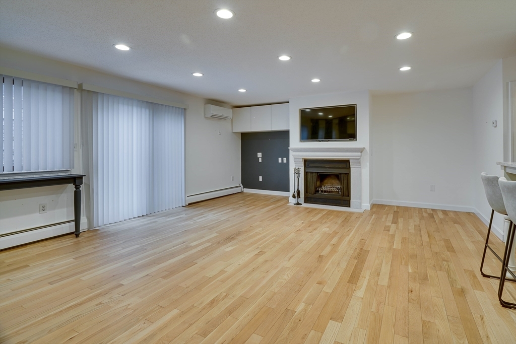 Property Photo: 28C Federal St 2 MA 01970