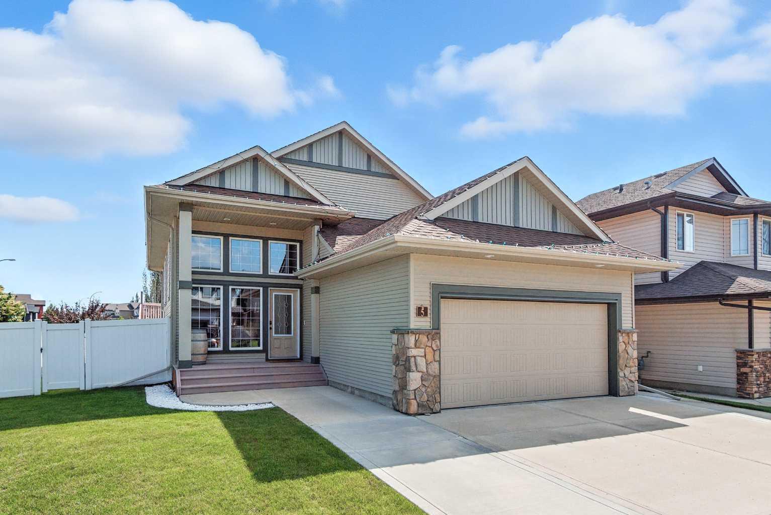 5 Thomas Place  Red Deer AB T4P 0L7 photo