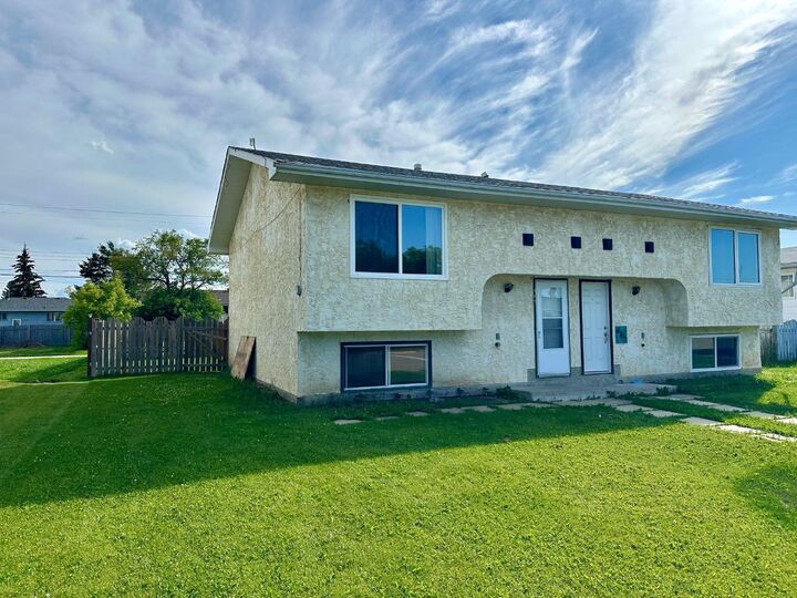 4701 46 Avenue  Mayerthorpe AB T0E 1N0 photo
