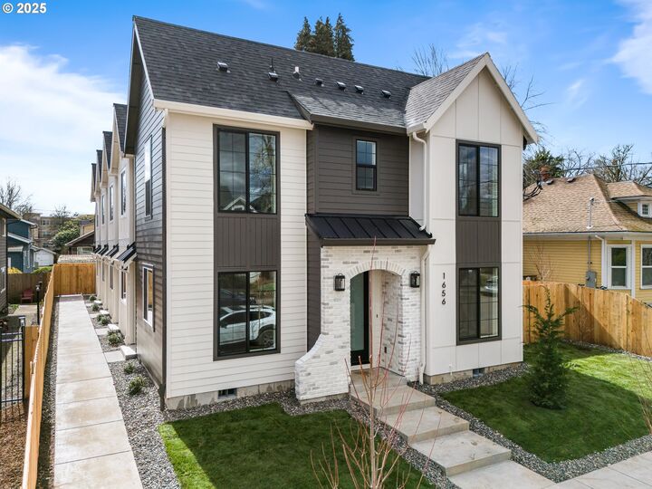 1662 SE Umatilla St 4  Portland OR 97202 photo