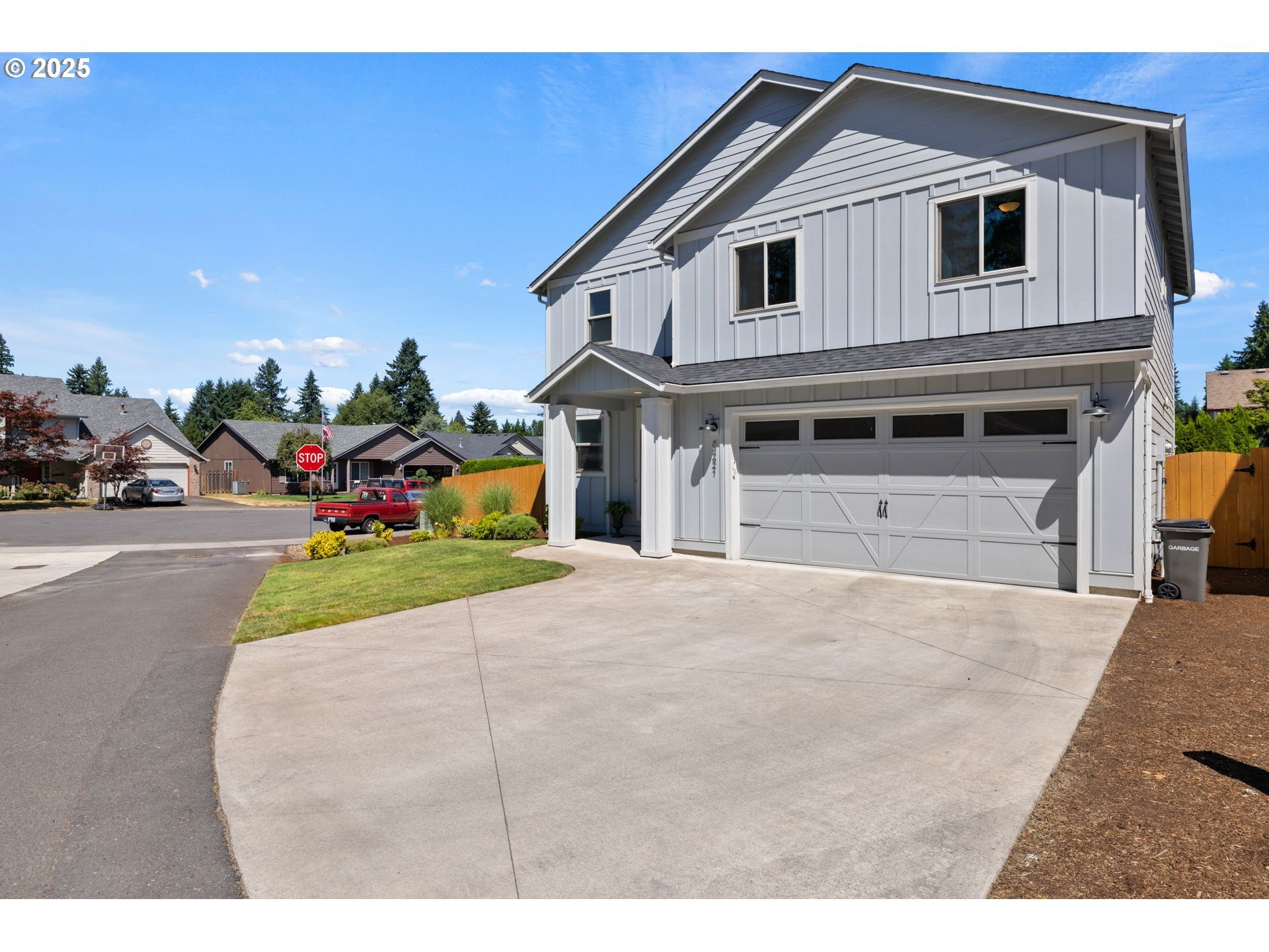 Property Photo:  8221 NE 38th Ct  WA 98665 