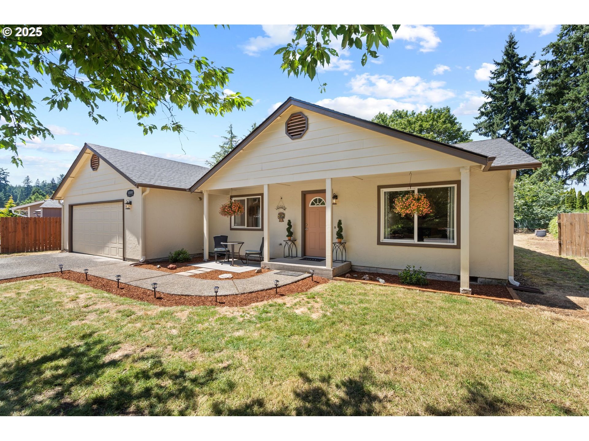 Property Photo: 15500 NE Perrault Dr WA 98684