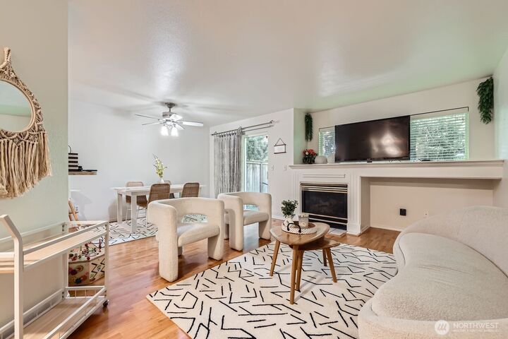 Property Photo:  1131  115th Street SW J3  WA 98204 