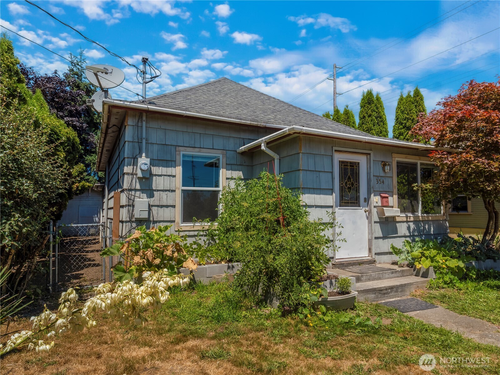 Property Photo: 354 SW 10th Street WA 98532
