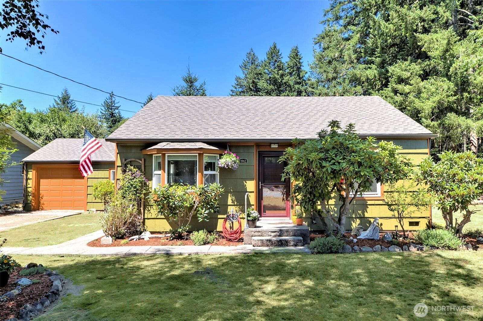 Property Photo: 1912 Elliott Avenue NW WA 98502