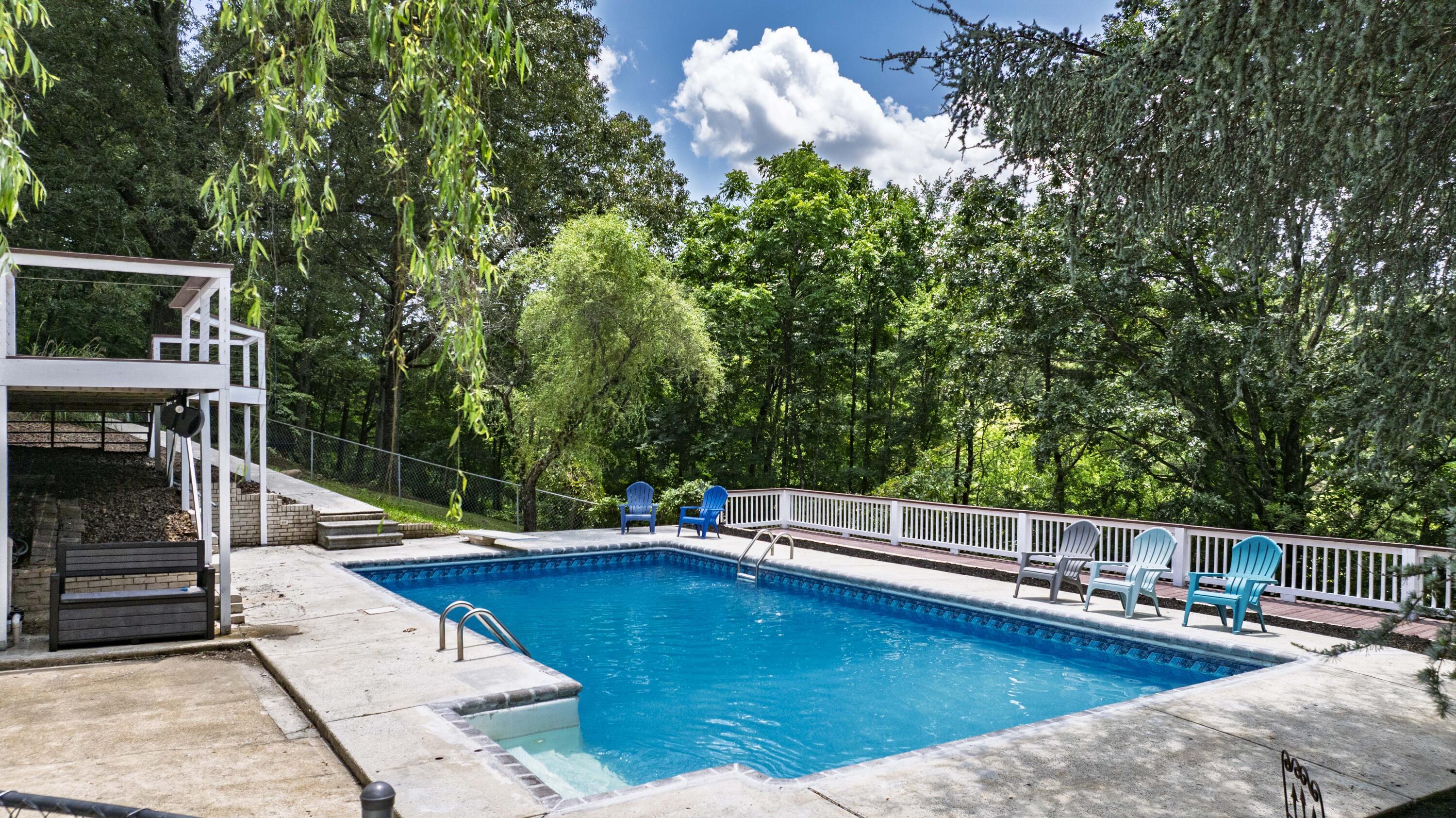 Property Photo: 266 Pine Hill Drive TN 37321