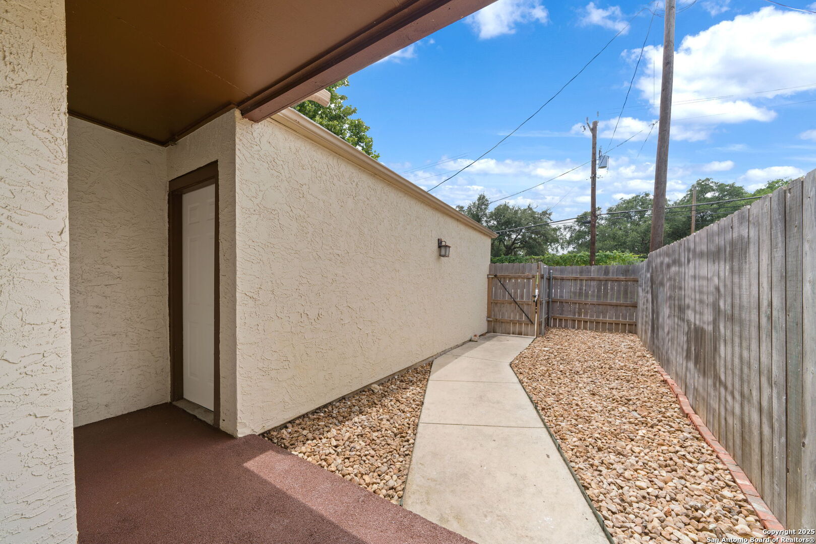 Property Photo:  1770 Thousand Oaks  TX 78232 
