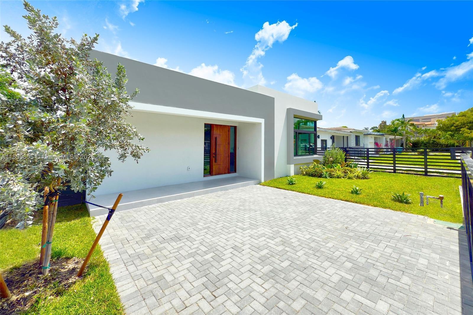 Property Photo: 4109 SW 9th Ter FL 33134