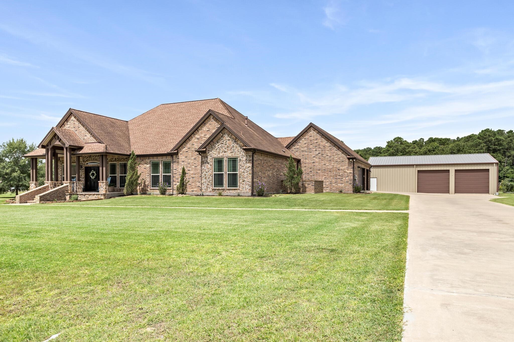 Property Photo:  1830 Langham Forest Blvd  TX 77630 