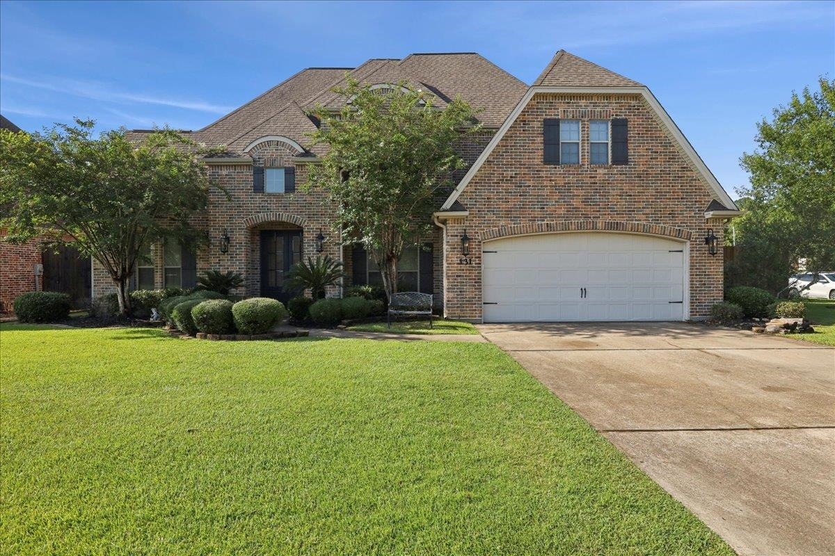 Property Photo: 131 Remington Circle TX 77657
