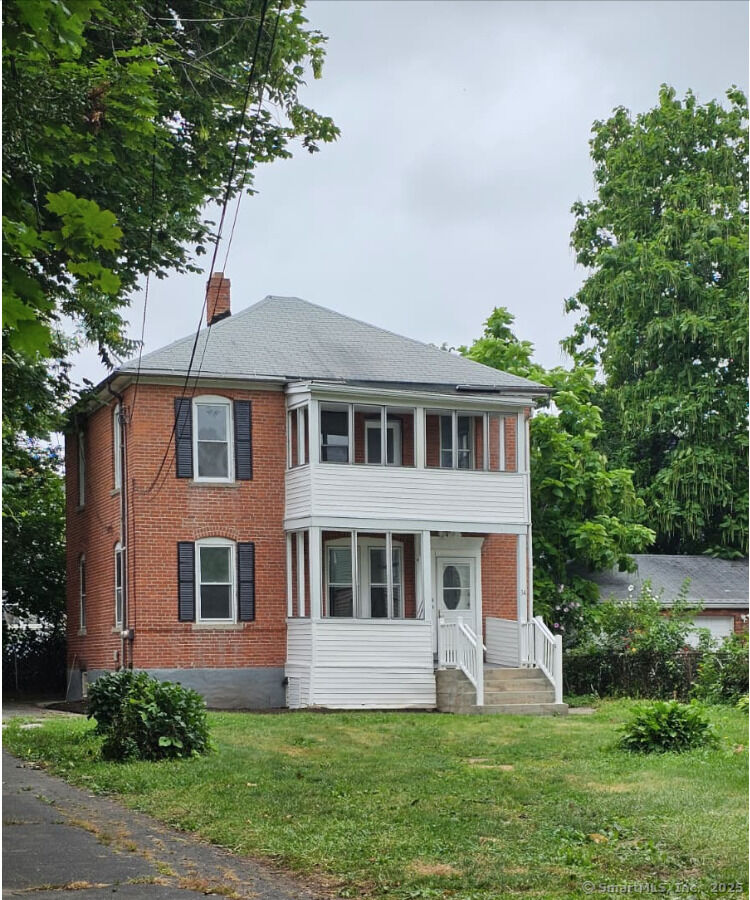 Property Photo:  34 Mapleton Street  CT 06114 