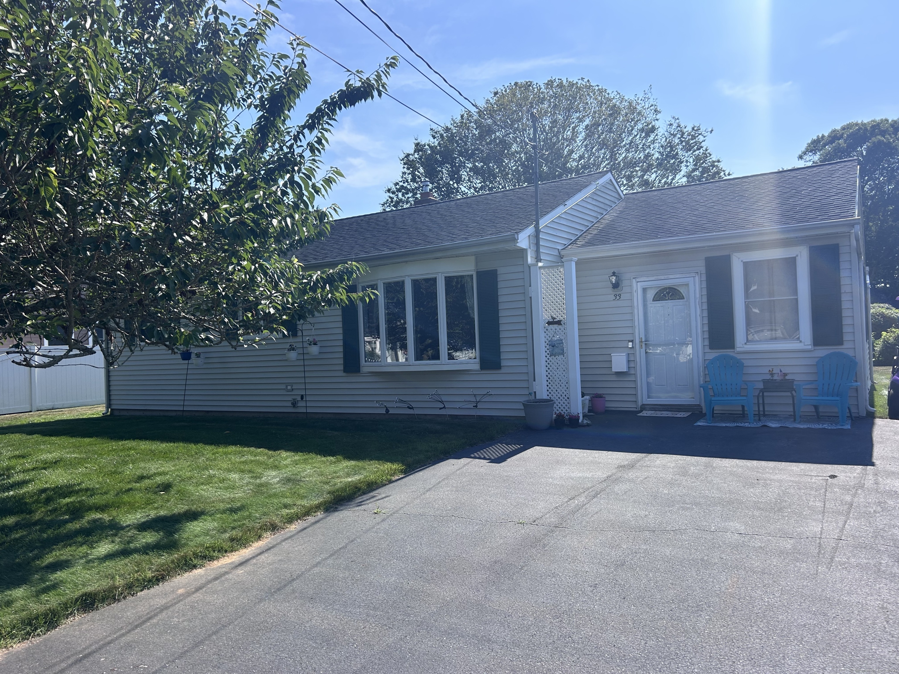 Property Photo: 33 Fenwood Road CT 06475