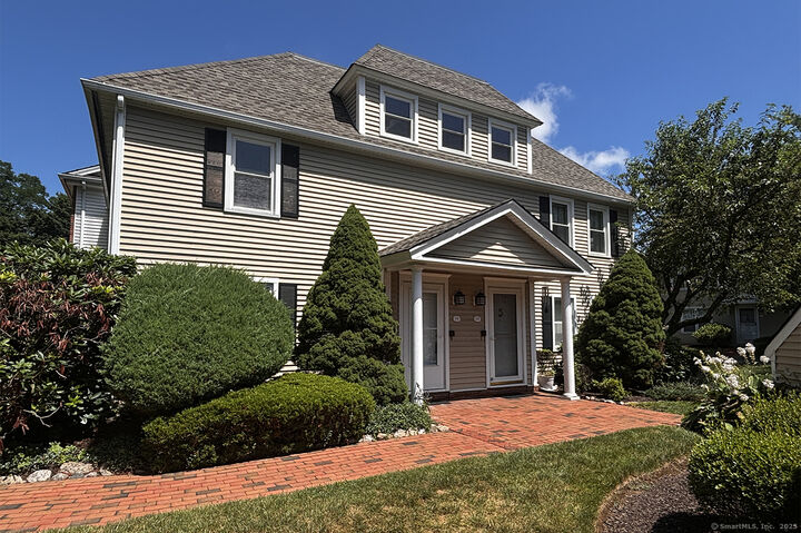 Property Photo:  1 East Hayestown Road 25  CT 06811 