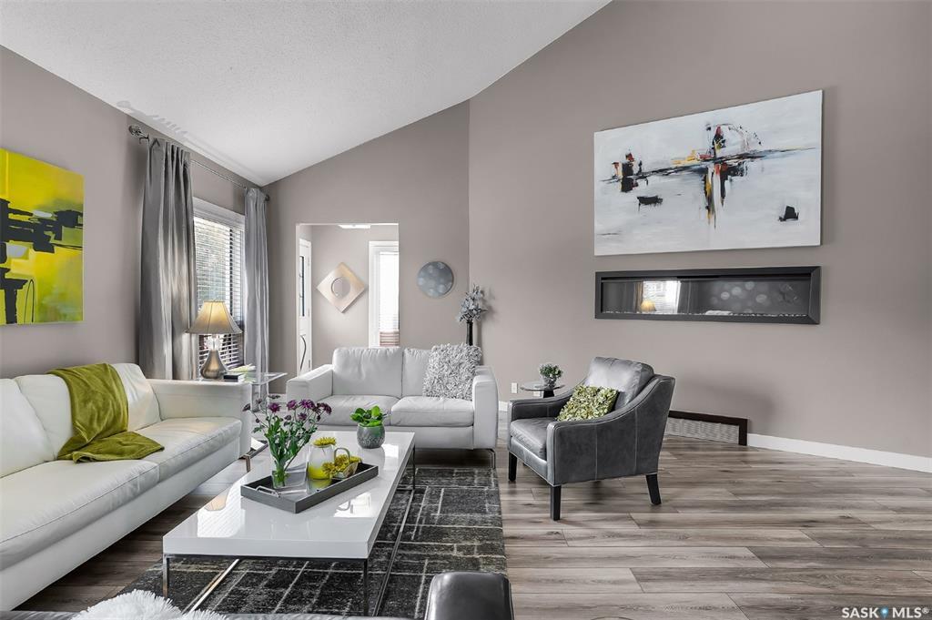 Property Photo:  414 David Knight Lane  SK S7K 5M2 
