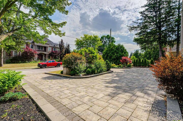 Property Photo: 45 Boyle Drive ON L4C 6C8