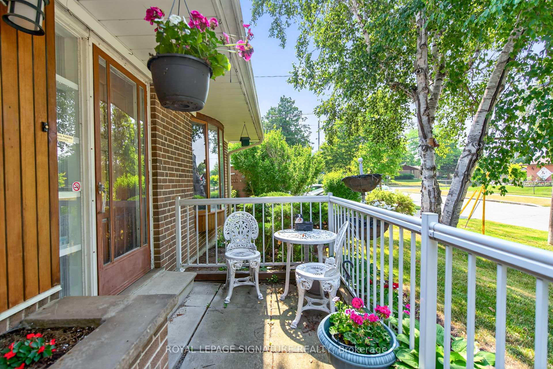 Property Photo:  3 Samson Crescent  ON M1G 1N2 