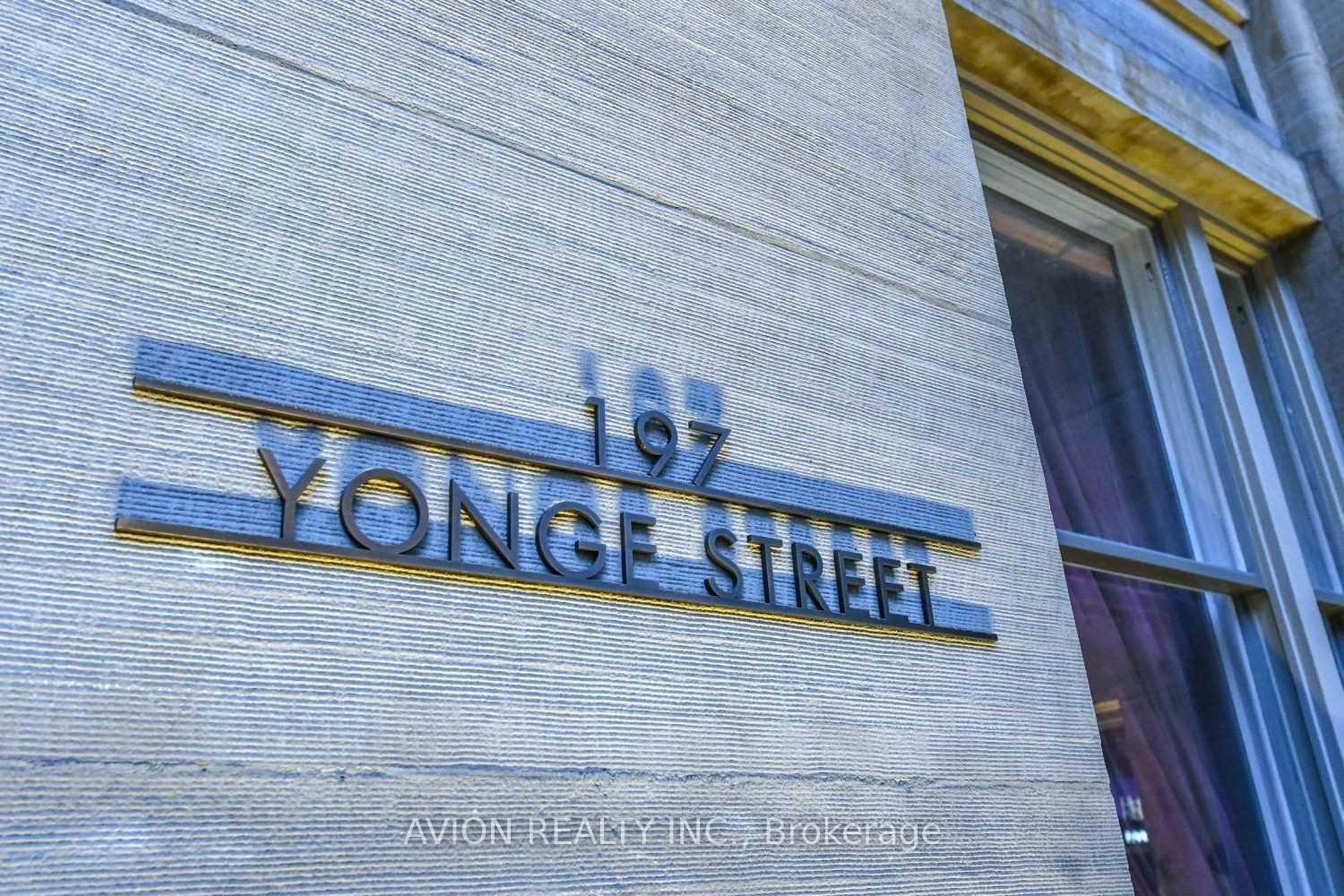 Property Photo: 197 Yonge Street 4509 ON M5B 1M4