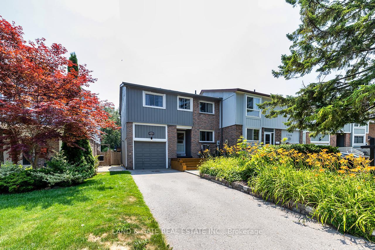 Property Photo:  1753 Foleyet Crescent  ON L1V 2X8 