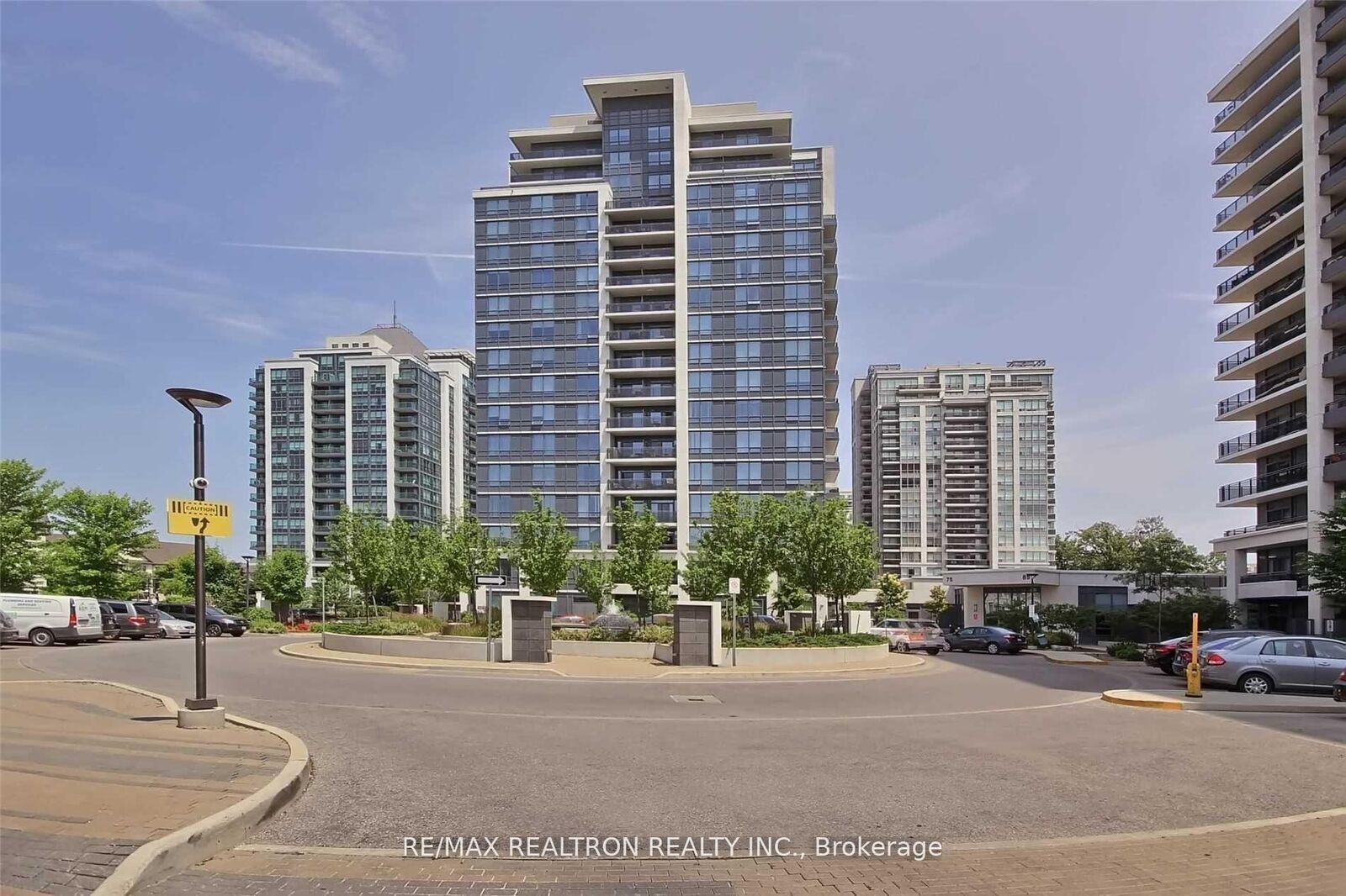 Property Photo: 85 North Park Road 1411 ON L4J 0H9