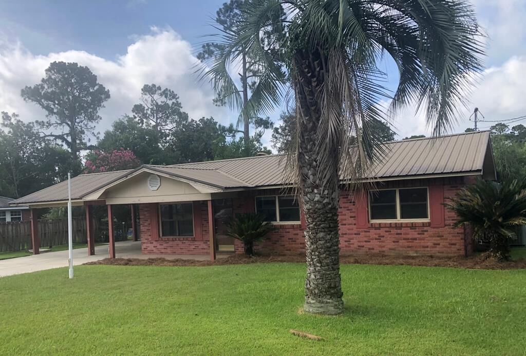 Property Photo:  509 Sharon  GA 31639 