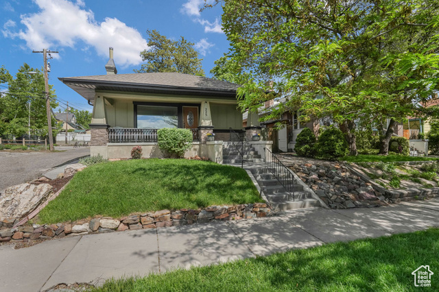 Property Photo:  225 S 900 E  UT 84102 
