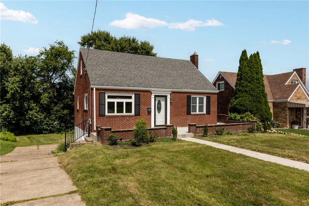 Property Photo:  1053 Edward Dr  PA 15227 