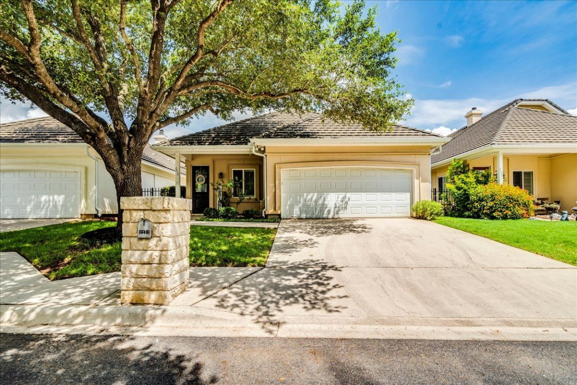 Property Photo:  2213 Garden Court  TX 78666 