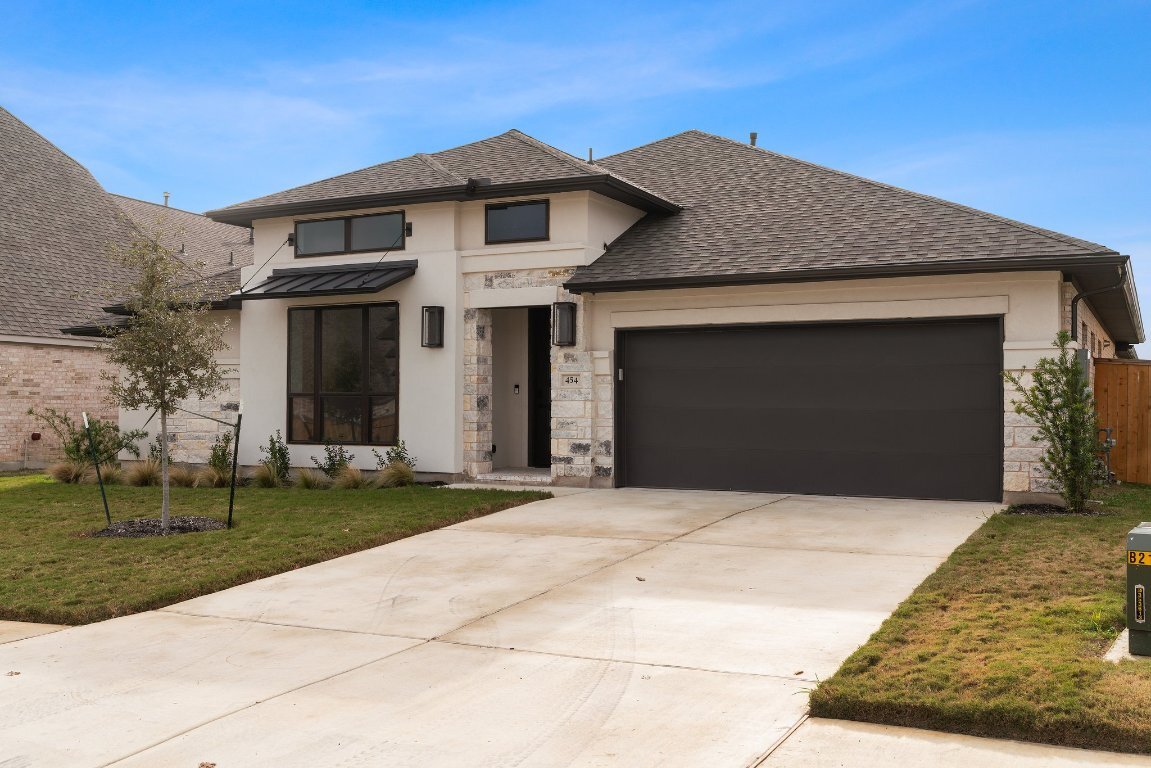 Property Photo:  454 Trout River Road  TX 78640 