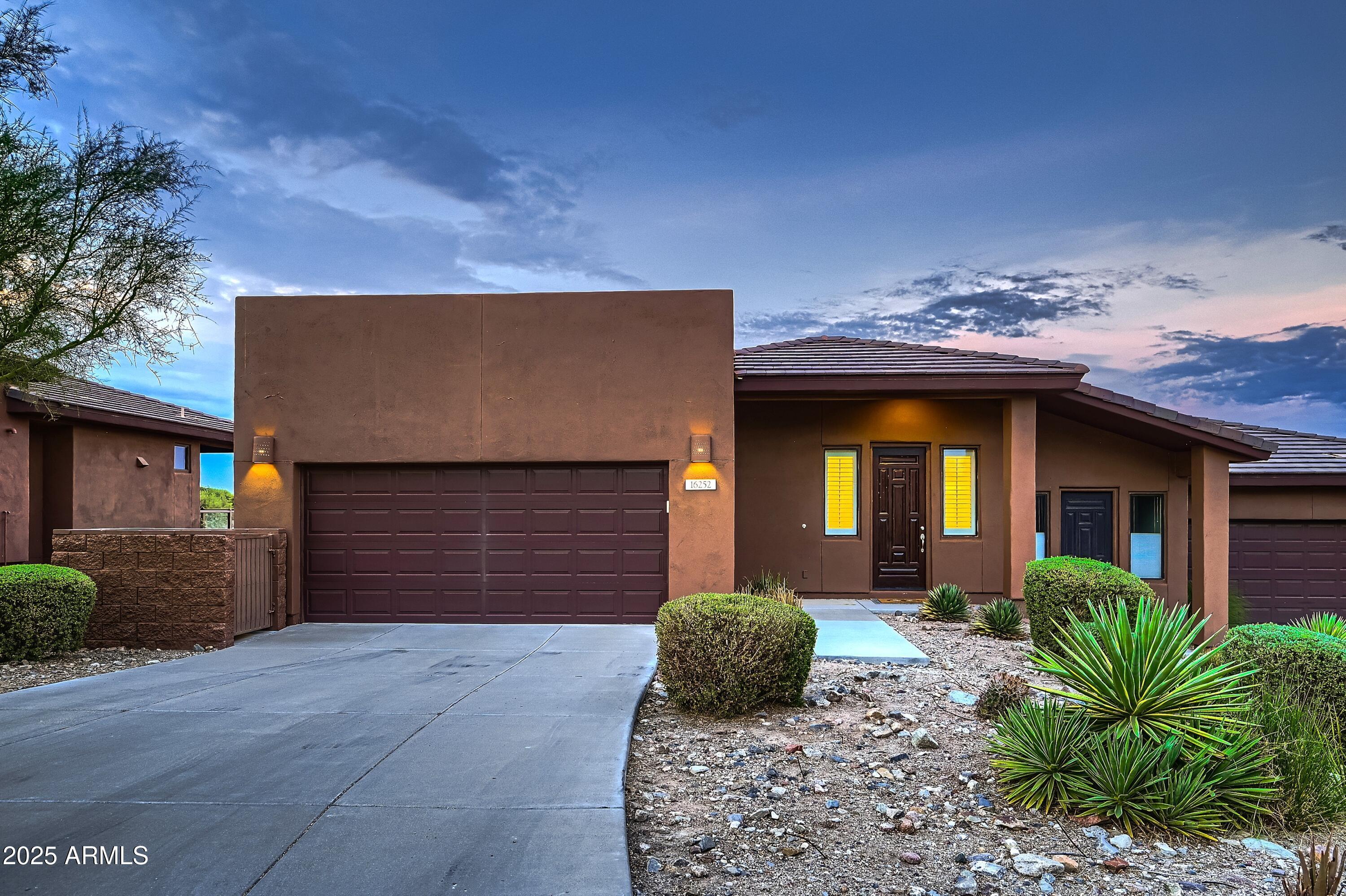 Property Photo:  16252 E Ridgeline Drive  AZ 85268 