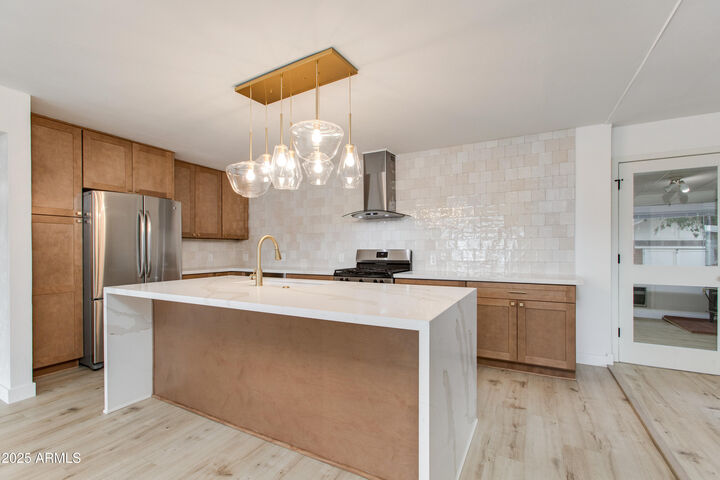 Property Photo: 6802 E Loma Land Drive AZ 85257