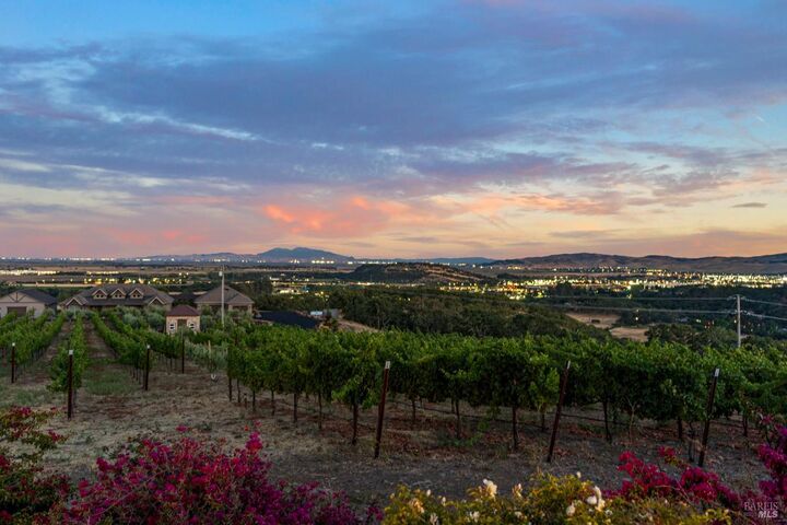 Property Photo:  4192 4266 Stonefield Lane  CA 94534 