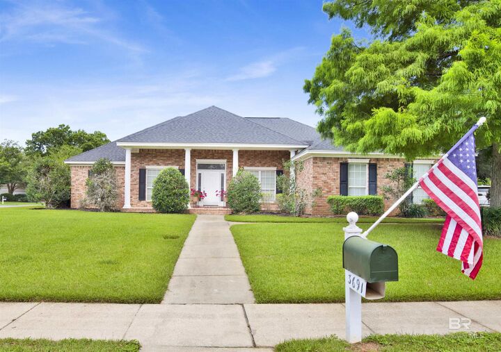 Property Photo:  3691 Cypress Circle  AL 36542 