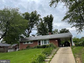 6710 Hopewell Avenue  Springfield VA 22151 photo