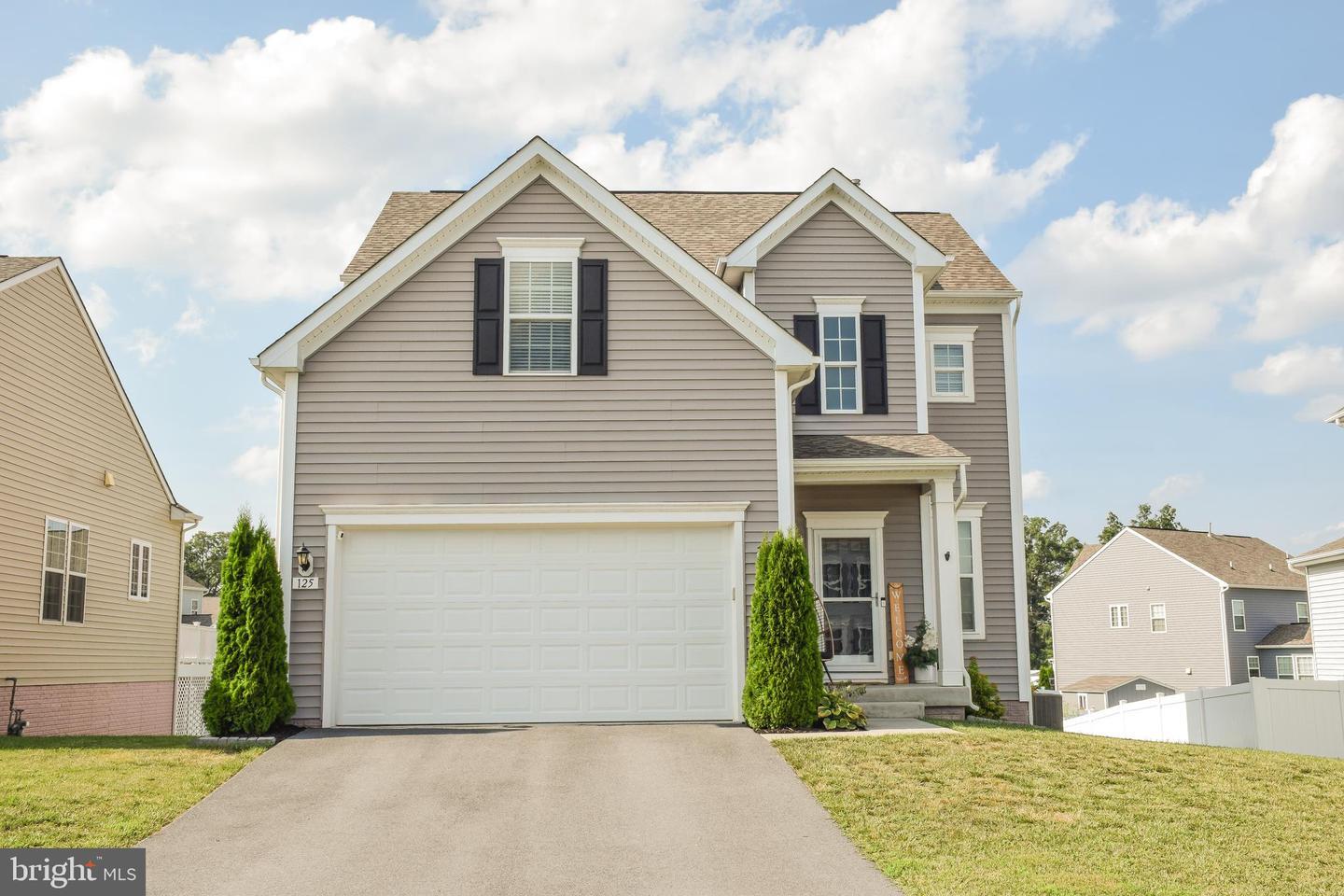 Property Photo: 125 Alliance Court VA 22602