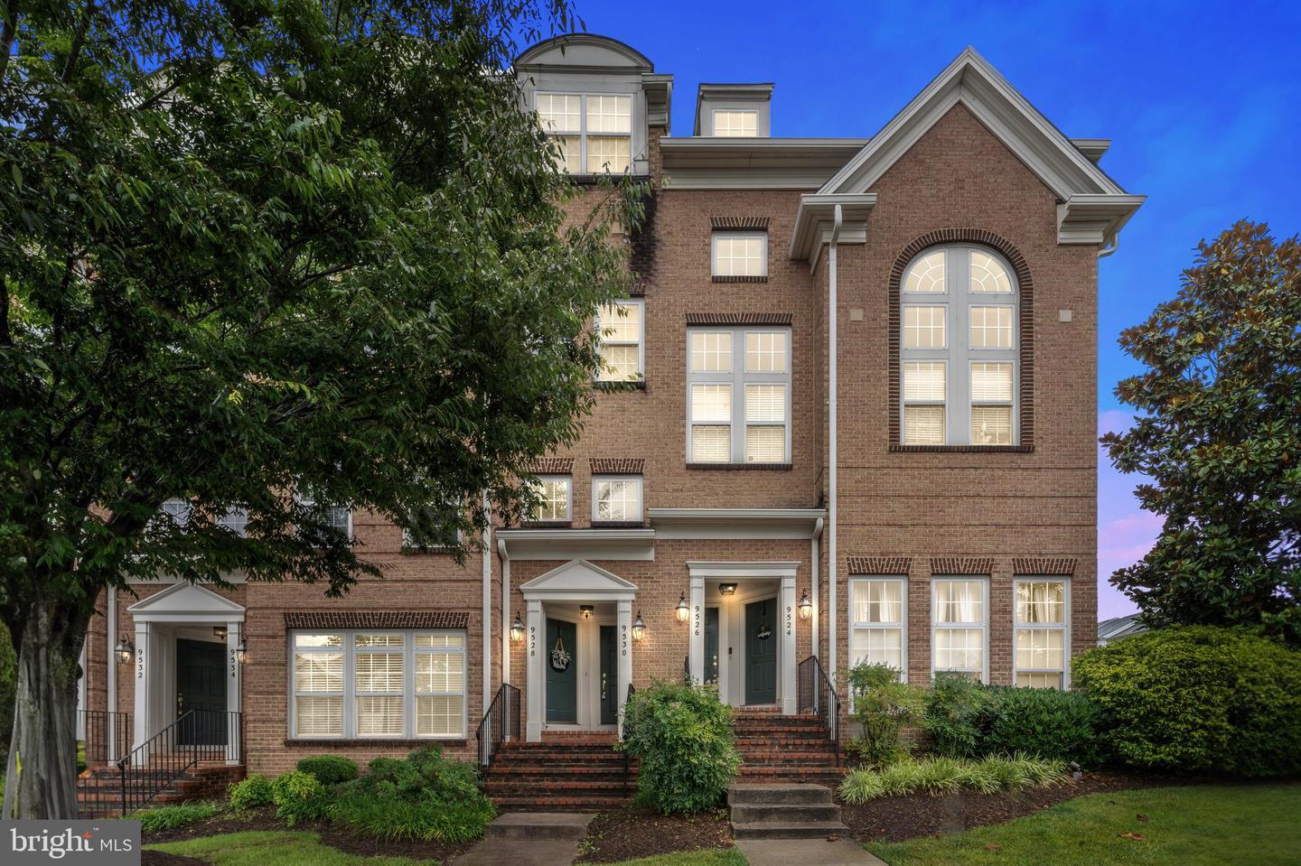 Property Photo:  9530 Walker Way  VA 20111 
