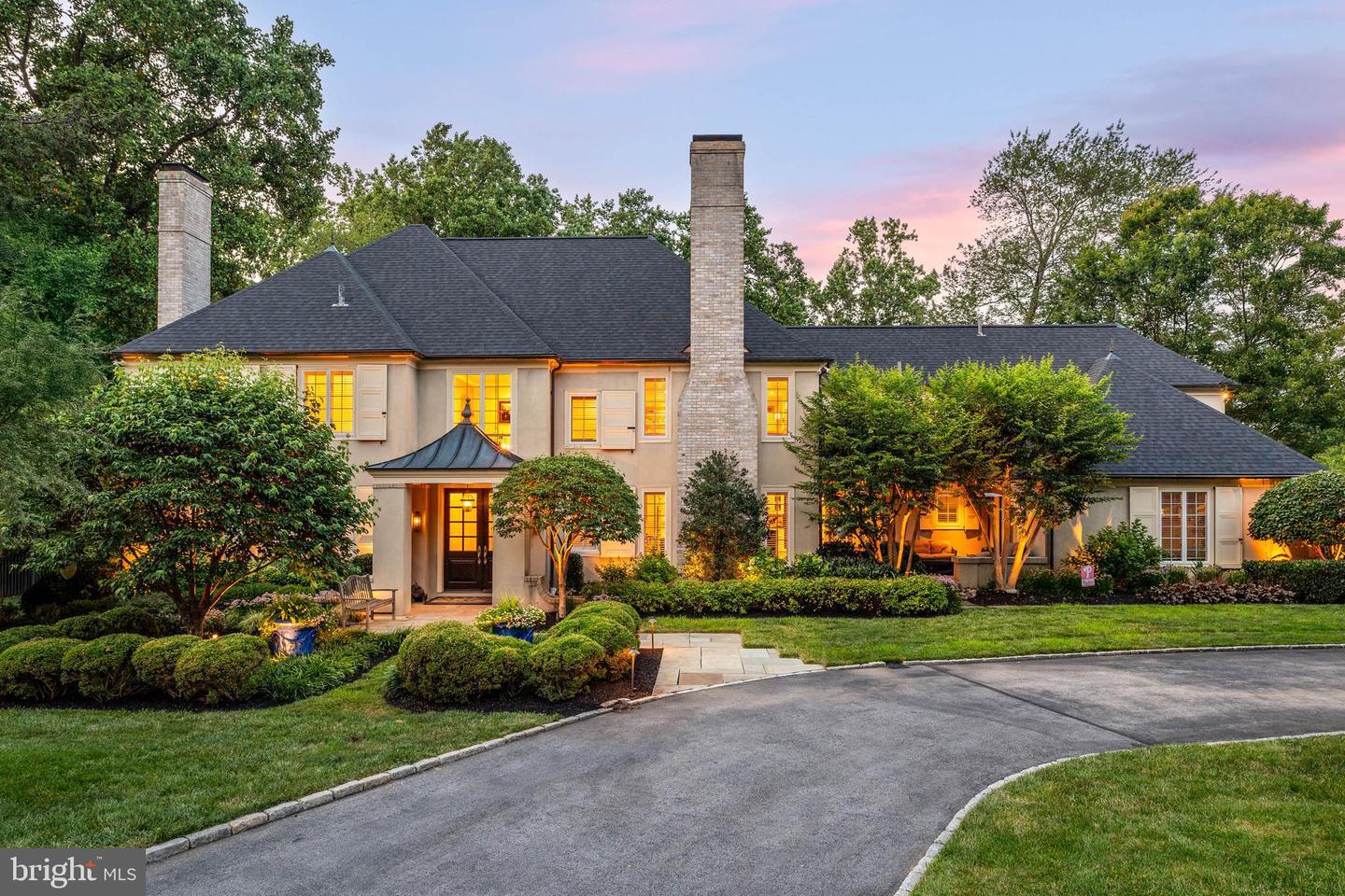 Property Photo:  936 Roscommon Road  PA 19010 