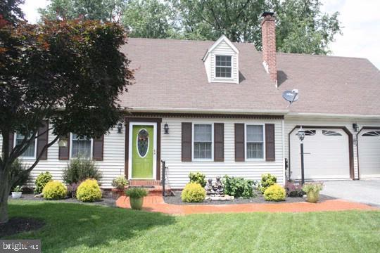 136 Hampden Drive  Mountville PA 17554 photo