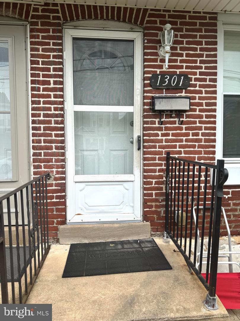 Property Photo: 1301 E 9th Street PA 19022