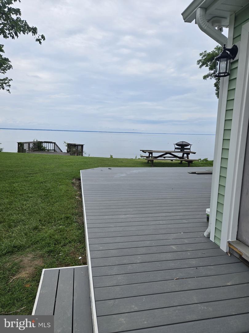 Property Photo:  254 Shore Drive  VA 22443 