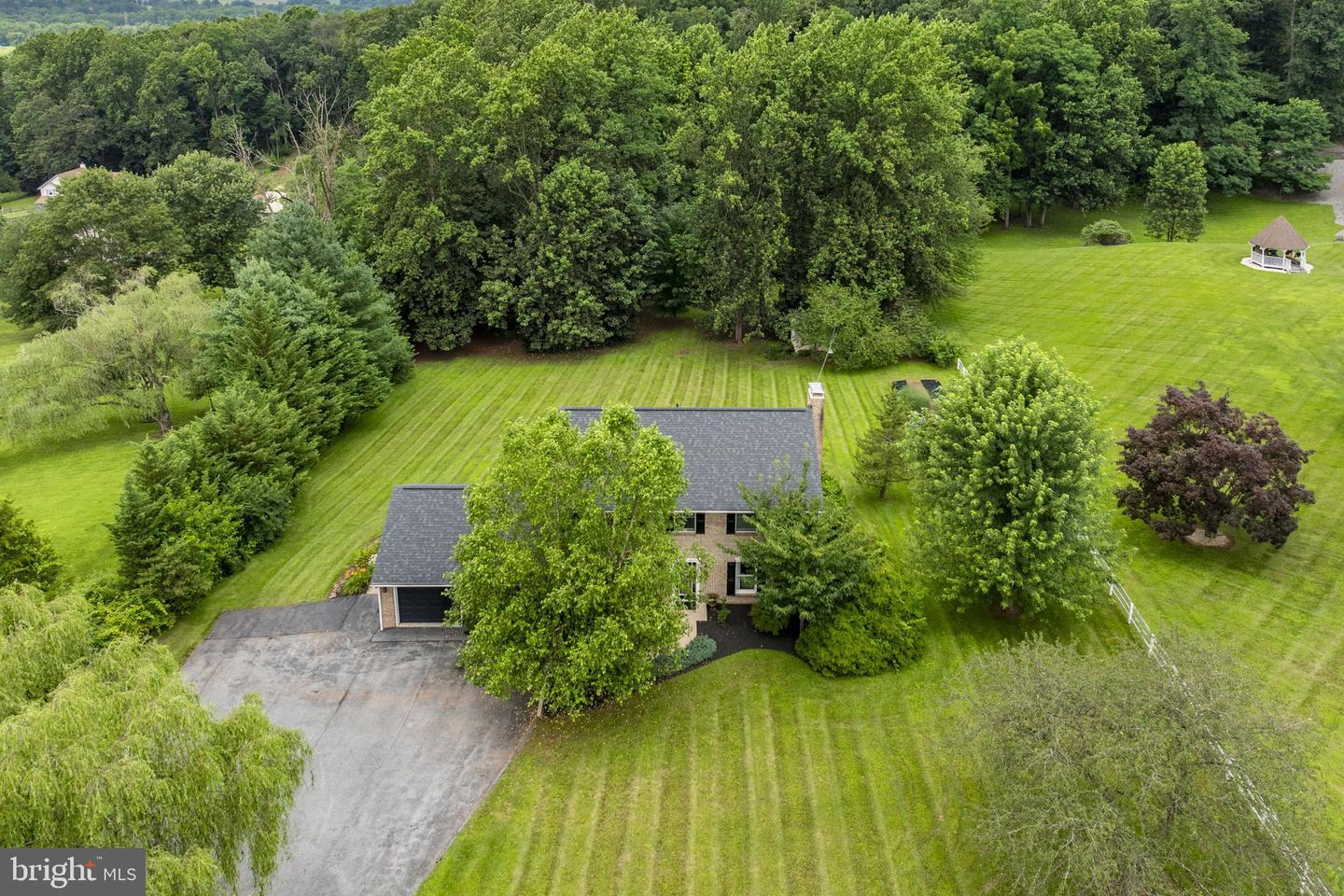 Property Photo: 175 N Ridge Road PA 17569