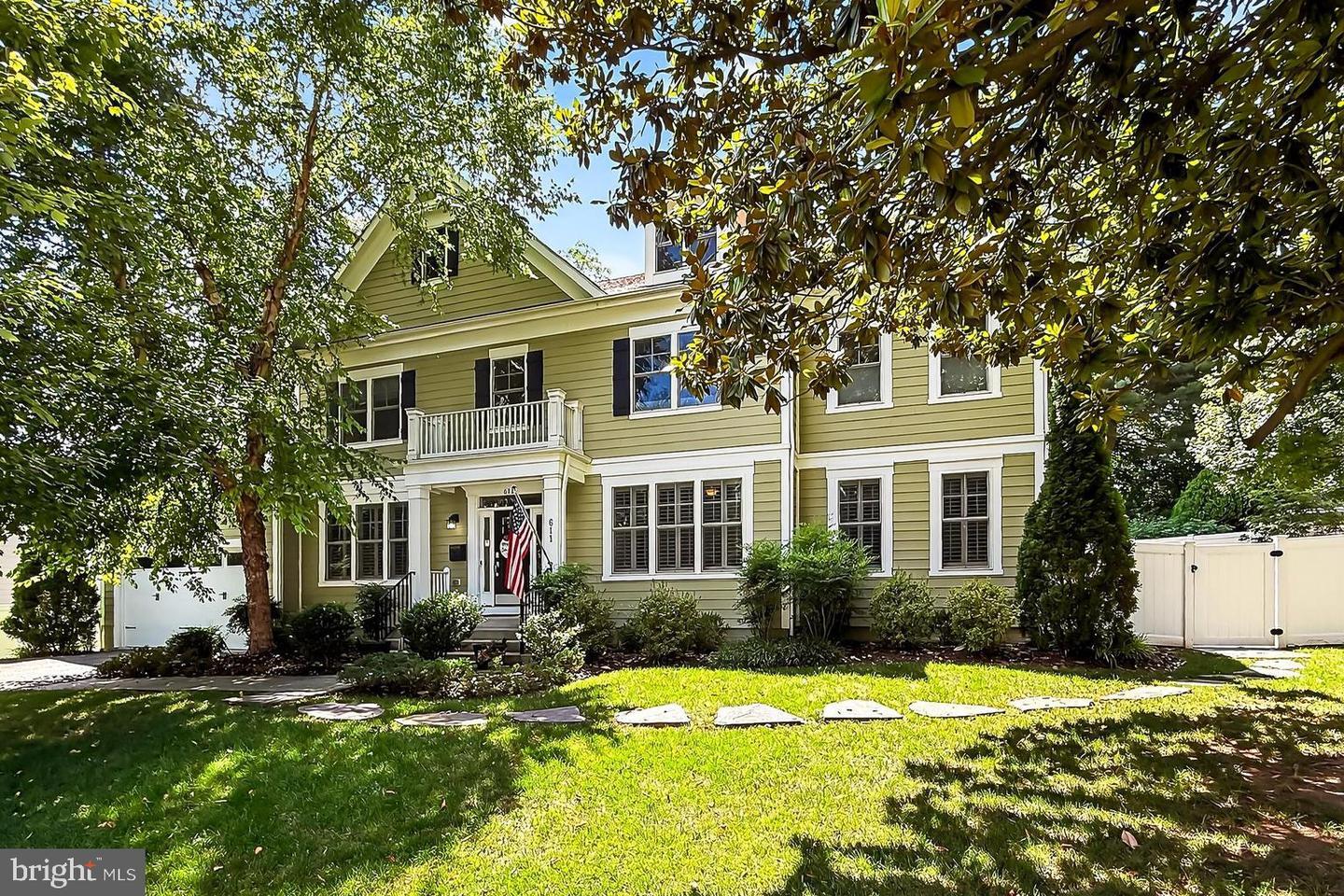 611 Oak Haven Drive  Falls Church VA 22046 photo