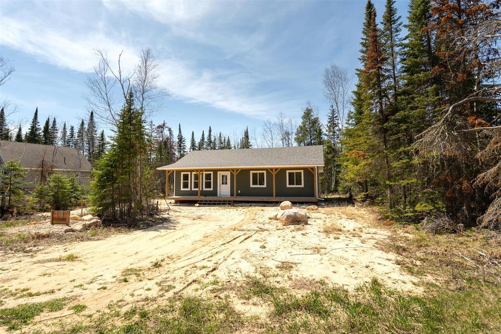 Property Photo: 14 Evergreen Road MB R0E 2C0