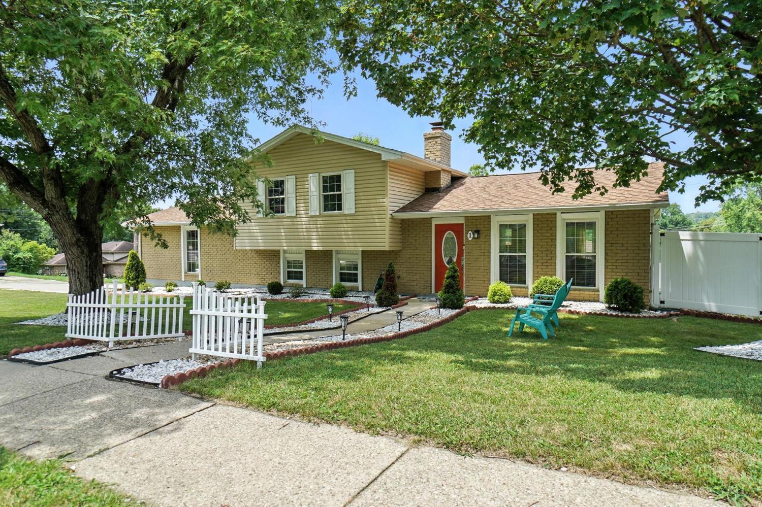Property Photo: 1 Pinehurst Court OH 45014