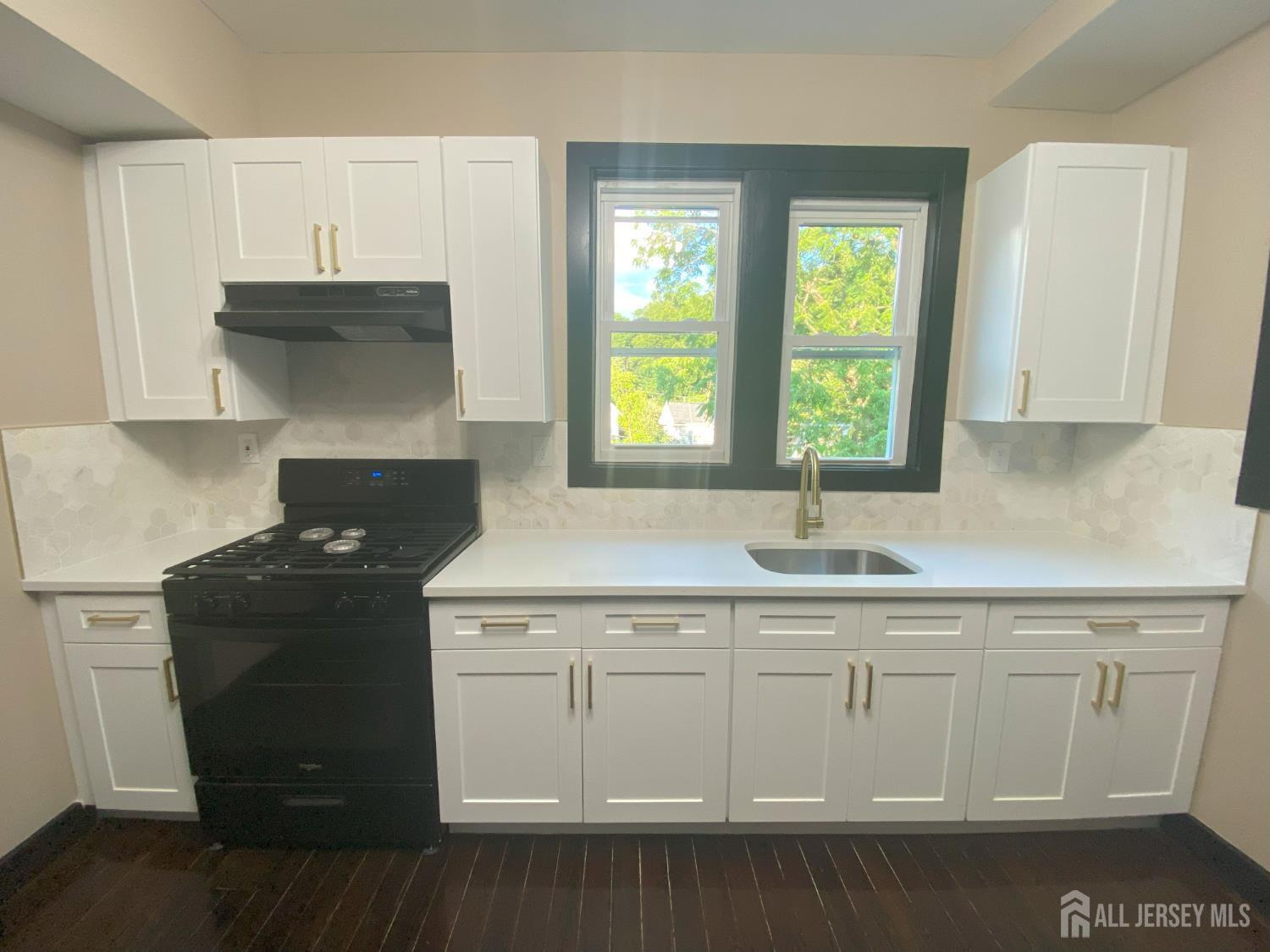 Property Photo: 11 Center Street B NJ 08829