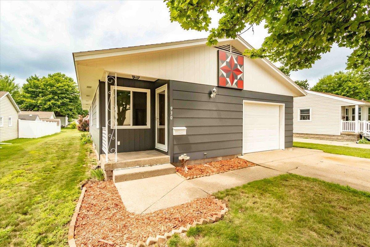 Property Photo: 930 12th Street South WI 54494